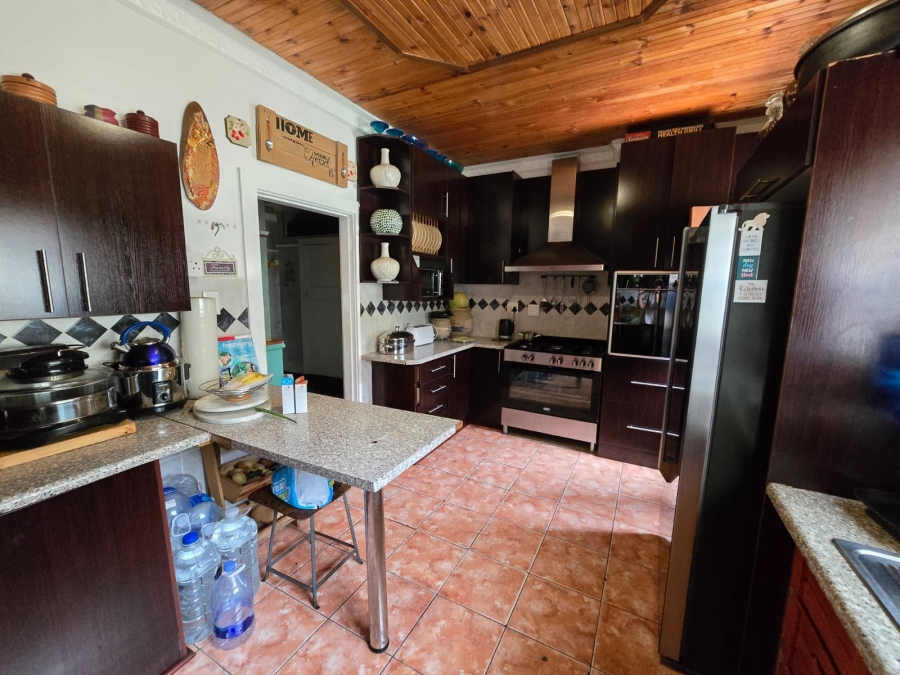 4 Bedroom Property for Sale in Cambridge West Eastern Cape